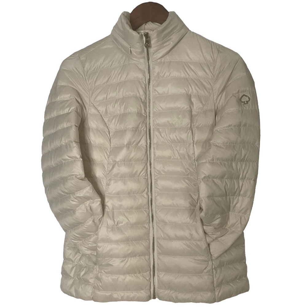 Kate Spade off-white packable down quilted jacket; silver-tone sleeve logo; XS
